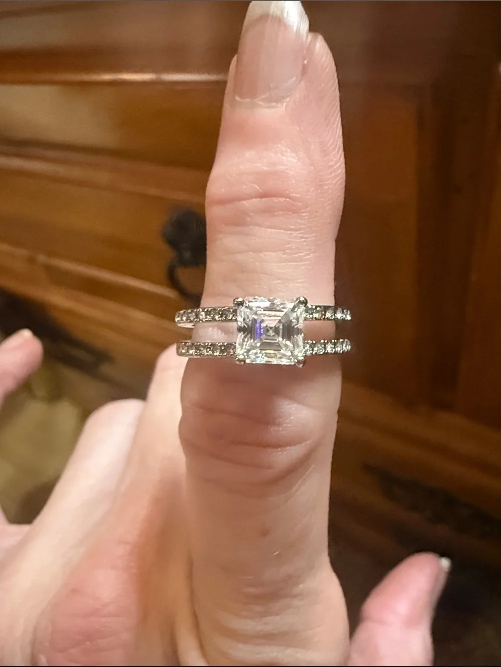 GRA CERTIFIED MOISSANITE DIAMOND 1CT silver baked band NEW